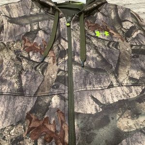 Camouflage Under Armour Jacket, barely worn